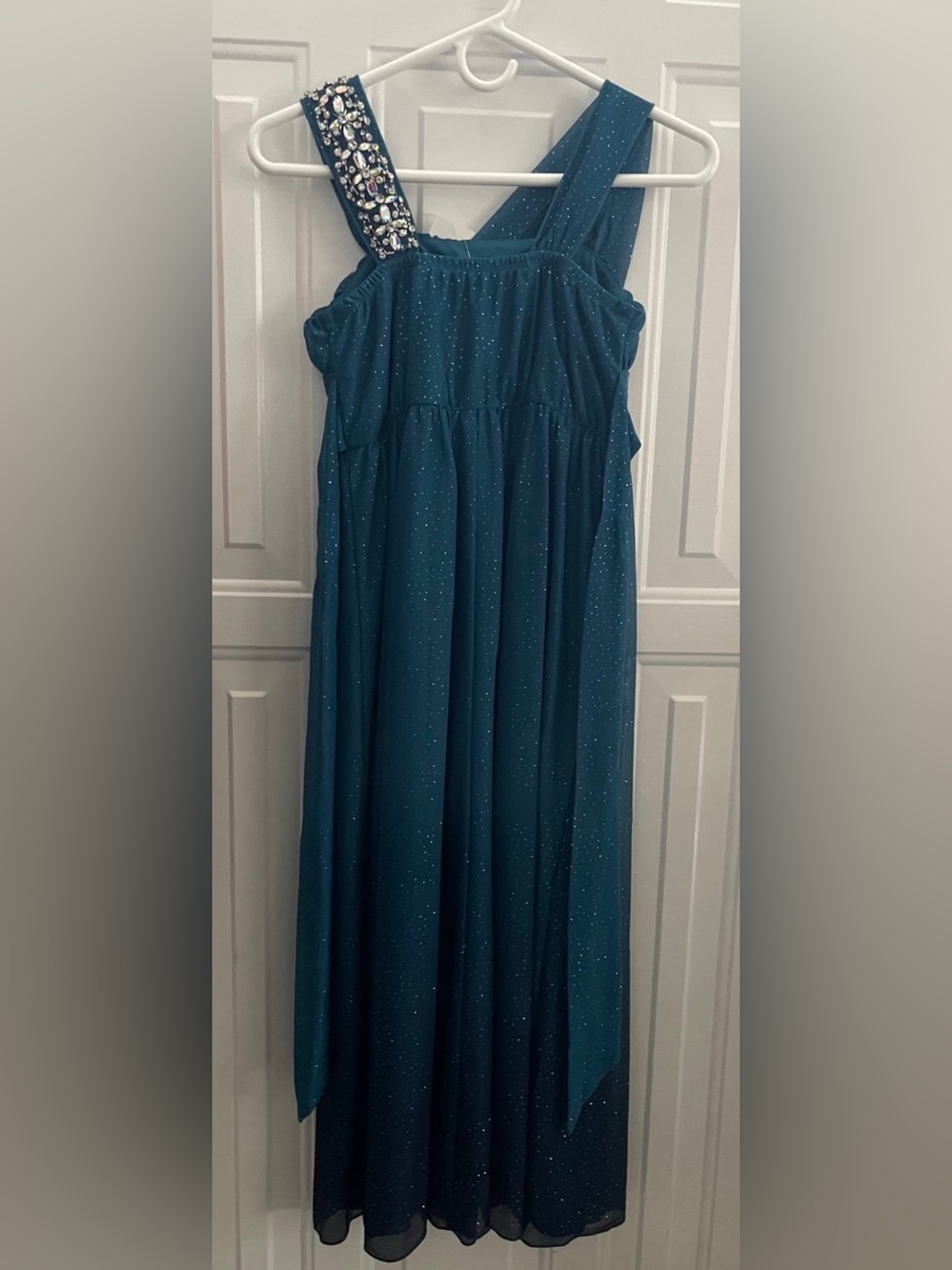 Teal Sequin Heart Dress with A Rhinestone Strap Girls Size 10 Brand New